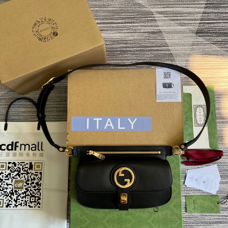 Gucci Handbags 525